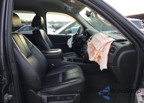 2010 Chevrolet Avalanche 1500 Lt1 z USA, uszkodzony, nr VIN 3GNVKFE04AG107701